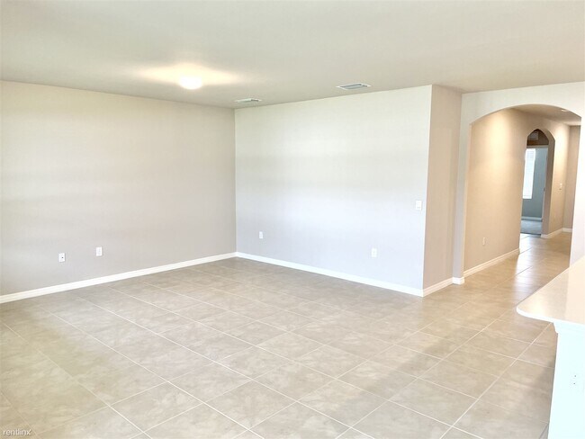 Building Photo - 3 br, 2 bath House - 429 Nelson Road North