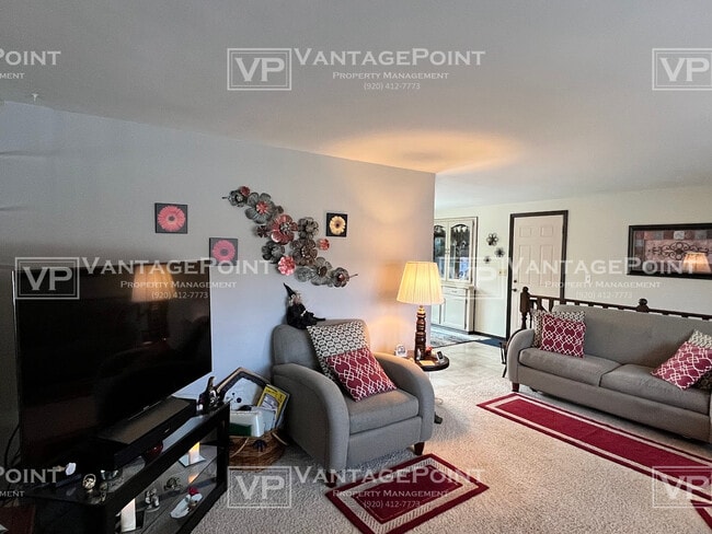 Building Photo - 2333 Canter Ln