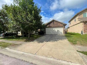 Building Photo - 12207 Stoneridge Gap Ln