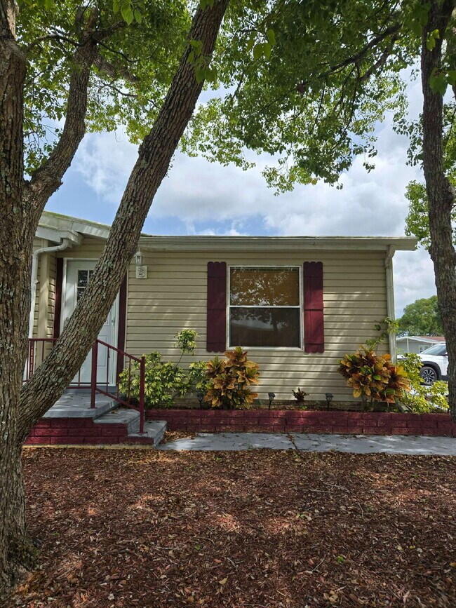 Building Photo - "Charming 3-Bed, 2-Bath Mobile Home Retrea...