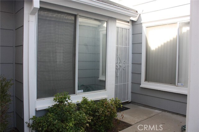 Building Photo - 12168 Mt Vernon Ave