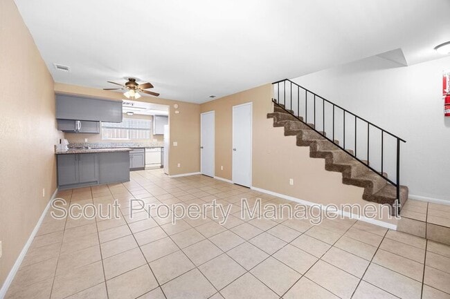 Building Photo - 28911 Calle Del Lago