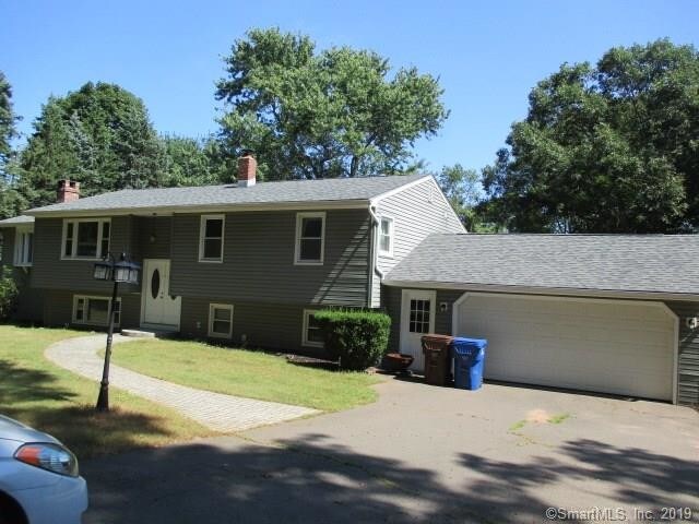 Primary Photo - 97 Village St