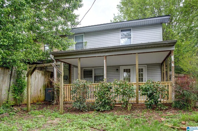 Building Photo - 2477 Hampstead Dr