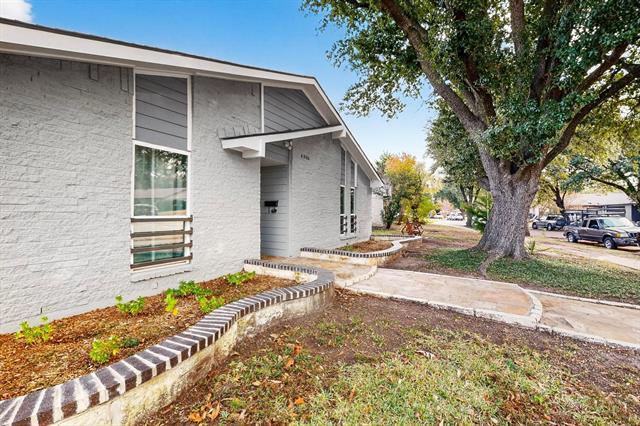 Building Photo - 4006 Mayflower Dr