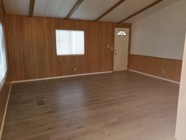 Building Photo - 2bed 2bath Double Wide Mobile