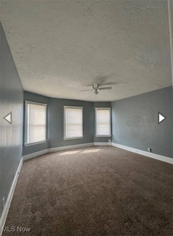 Primary Photo - 3821 E 55th St