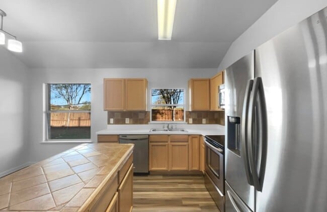 Building Photo - 1608 Desperado Rd