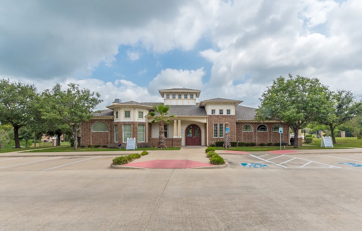 Sandy Creek Apartments Apartments in Bryan, TX