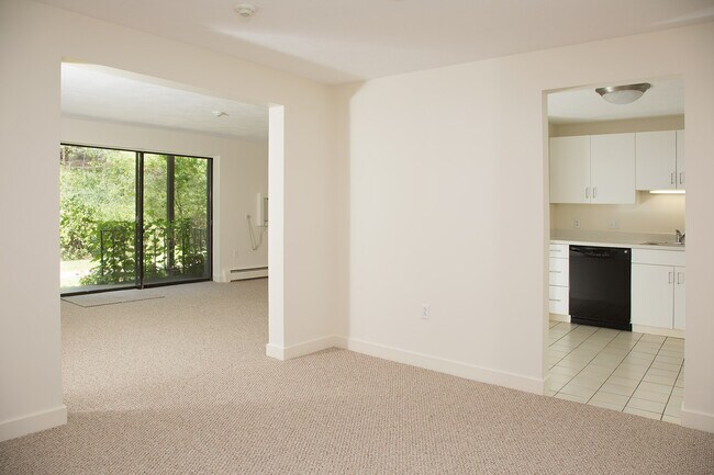 Comedor - Hemlock Lane Apartments