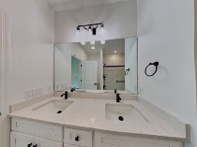 Foto del edificio - 5228 27th St SW