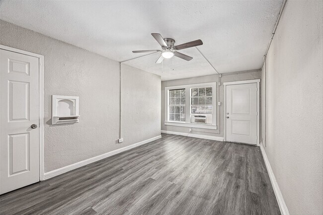 Foto del edificio - 905 3rd Ave N