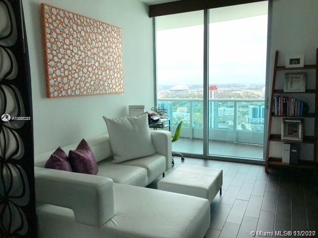 Foto del edificio - 900 Biscayne Blvd