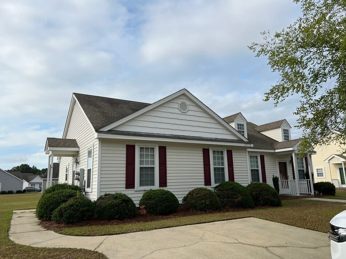 3315 Whitlock Dr N, Wilson, NC 27896 Townhome Rentals in Wilson NC