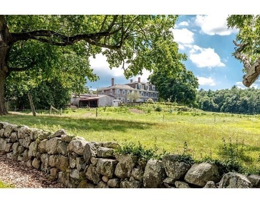 Building Photo - 83 Old Connecticut Path