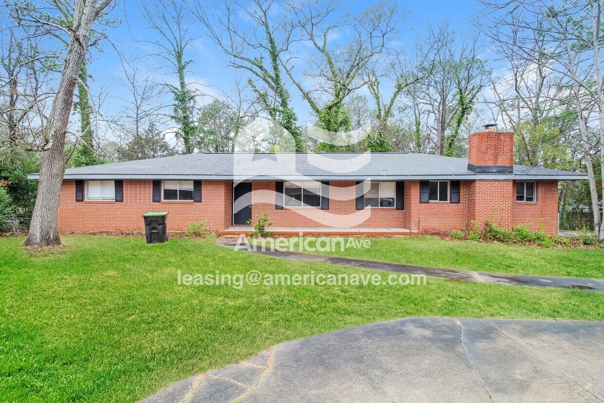 Foto principal - 200 Chestnut Rd