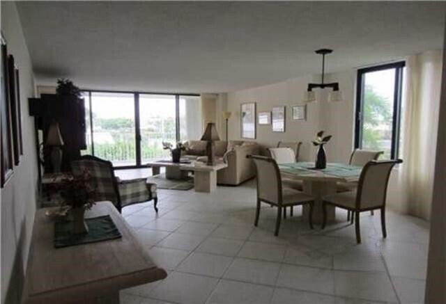 Foto del edificio - 3590 S Ocean Blvd