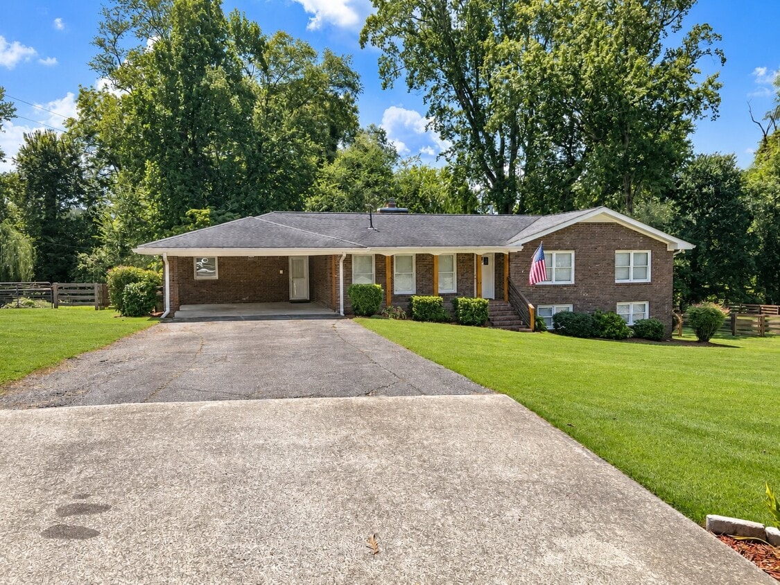 Photo - 578 Cambridge Dr (Marietta, GA)