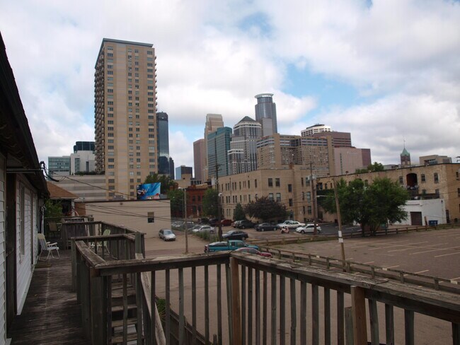 Heart of downtown - 724 S 10th St