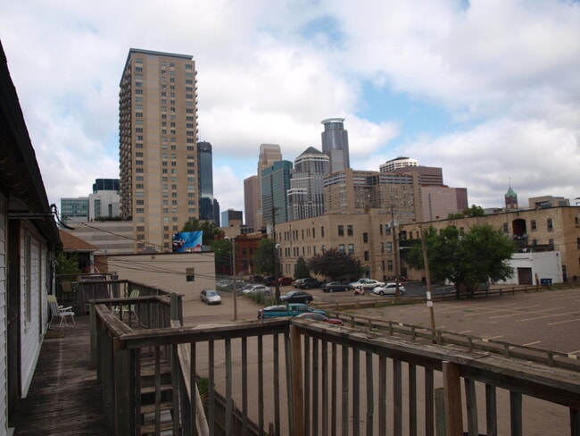 Heart of downtown - 724 S 10th St