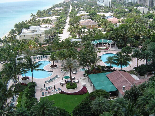 Foto del edificio - 3100 N Ocean Blvd