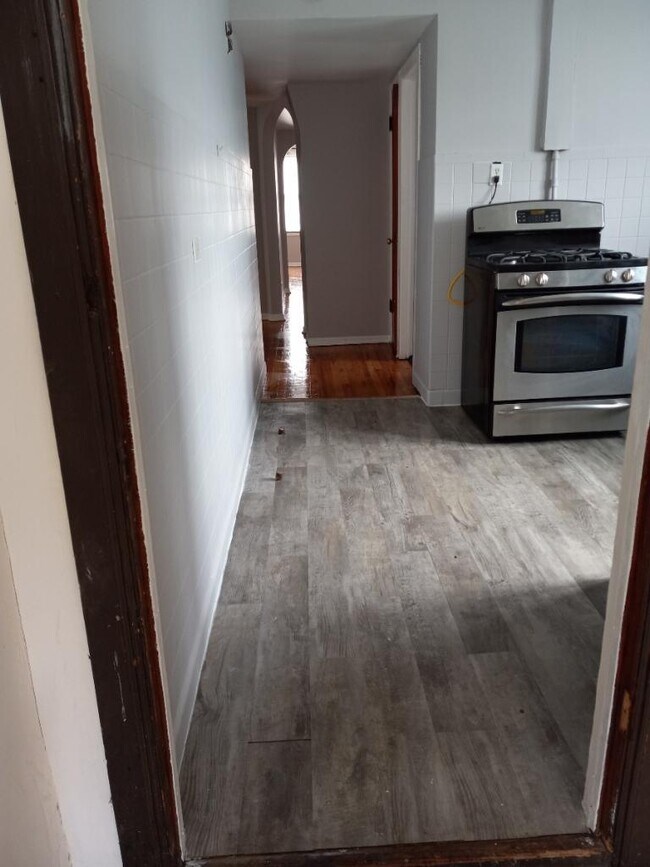 Foto del edificio - 5708 S Honore St