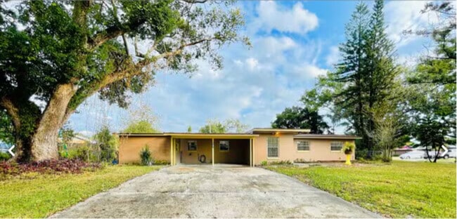 Building Photo - 1015 Galsworthy Ave