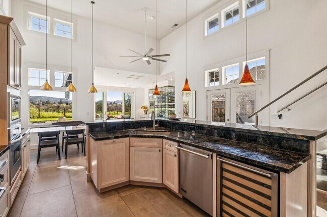 Foto del edificio - Eastside Sonoma | Vineyard & Hill Views