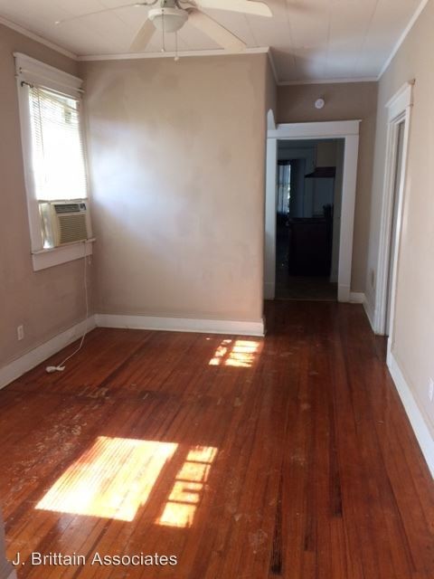 Building Photo - 3 br, 2 bath House - 702 Knox Avenue