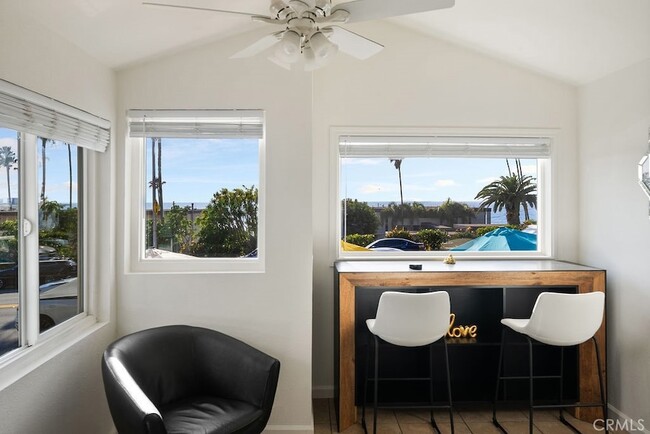 Building Photo - 640 N Coast Hwy