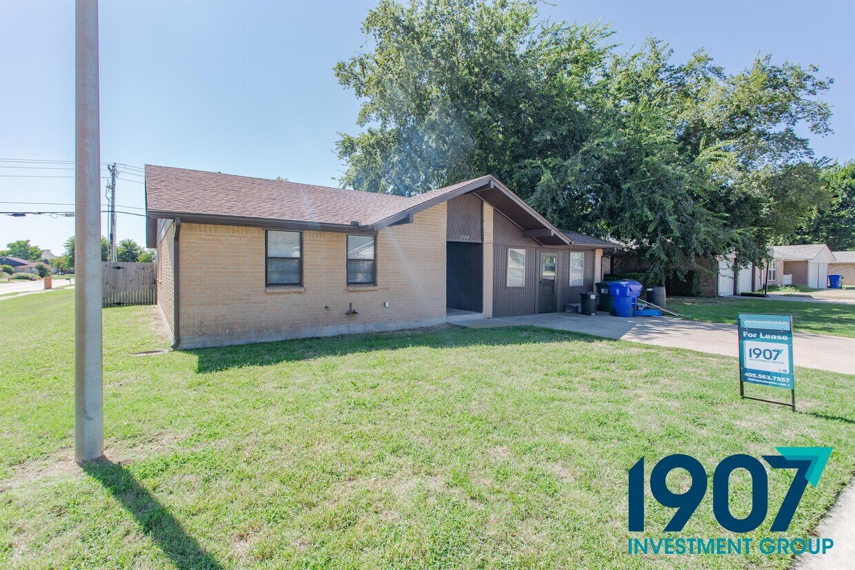 Primary Photo - 3100 Caddo Ln