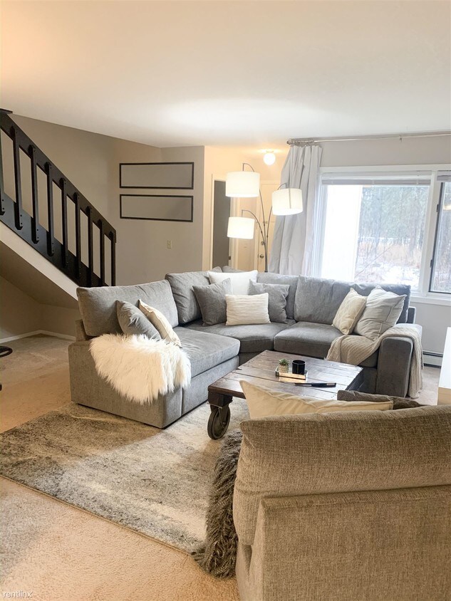 Foto principal - 2 br, 1.5 bath 4plex - 3025 Cambay Court 1