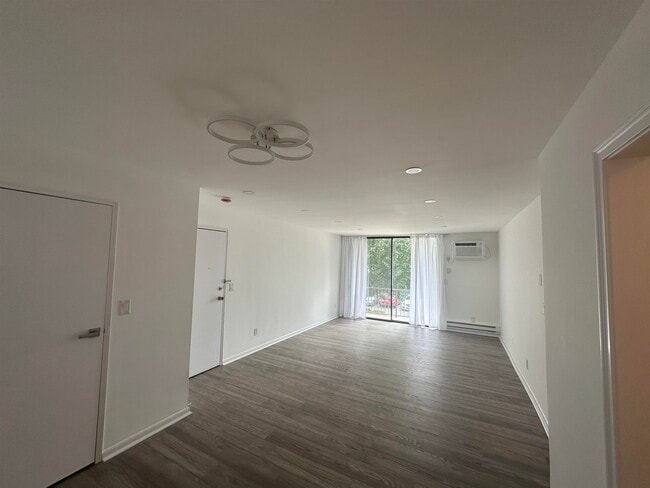 Foto del edificio - 468 Liberty St