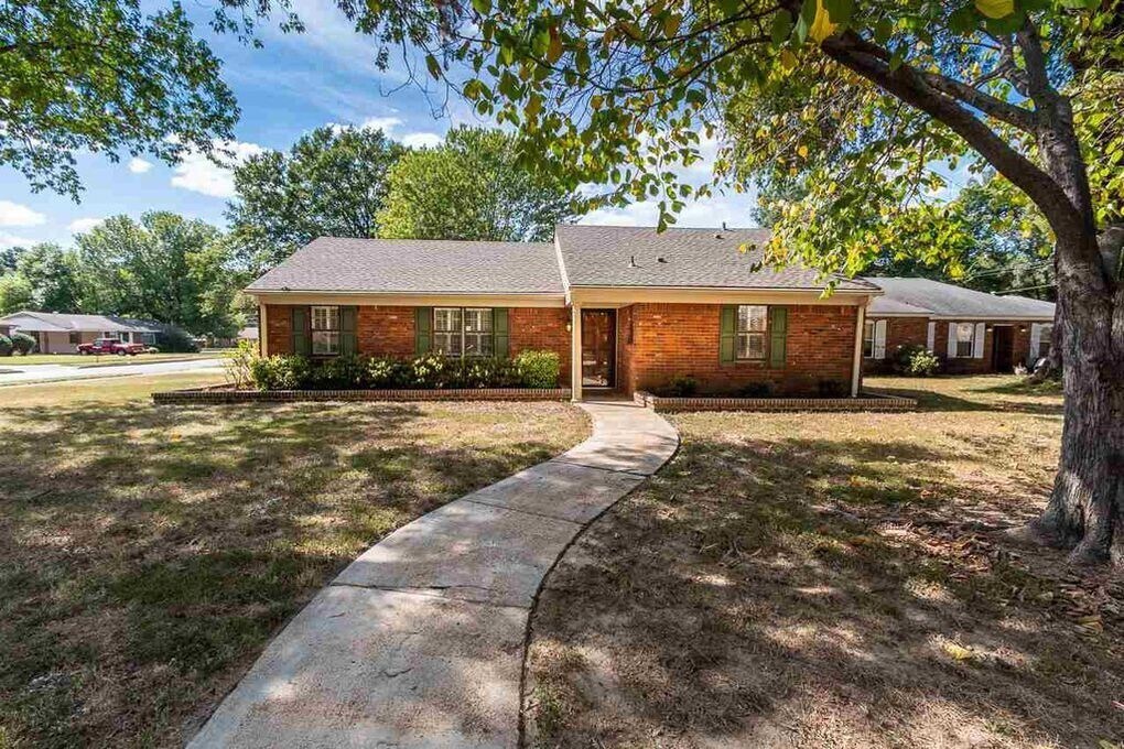Foto principal - 5236 Boswell Ave