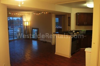 Primary Photo - 2330 N Cahuenga Blvd
