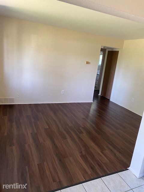 Foto del edificio - 1 br, 1 bath Condo - Tuscan Plaza Condomin...