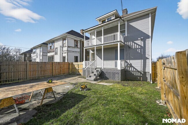 Foto del edificio - 3034 Gray St