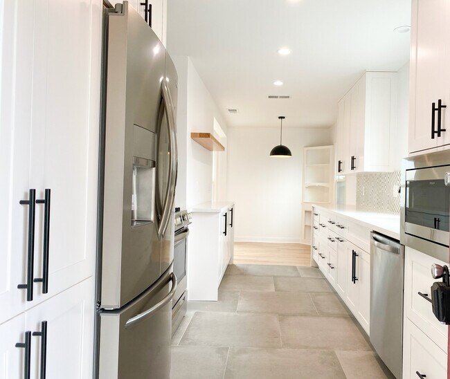 Foto del edificio - 1843 Euclid St