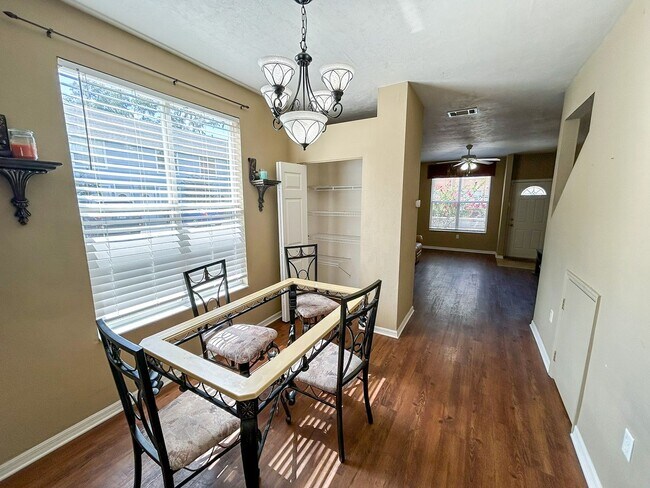 Foto del edificio - Kensington North #1203