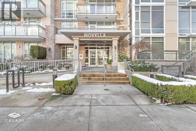 Building Photo - 711 Breslay St