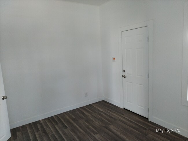Building Photo - 7181 Palm Ave