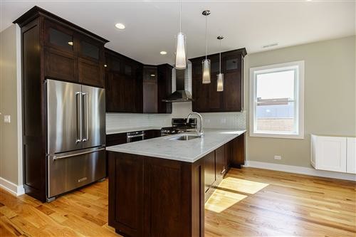 Foto principal - 2612 Fullerton W Ave