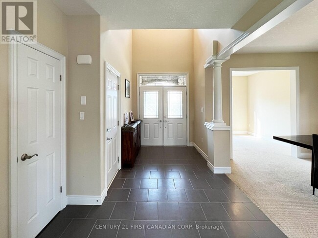 Building Photo - 75 Bradwell Chase