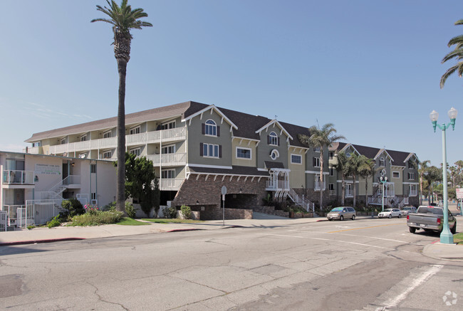 Ocean Cottage By The Sea Apartments Apartments Redondo Beach Ca