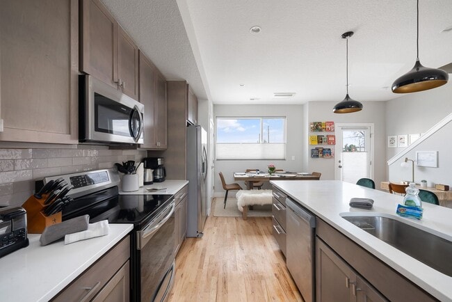 Photo - Fully Furnished 3 Bedroom 3 1/2 Bath in Wheat Ridge Townhome