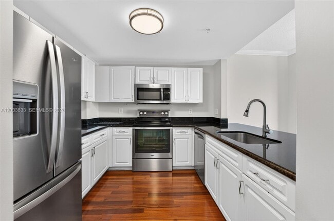 Building Photo - 50 Menores Ave