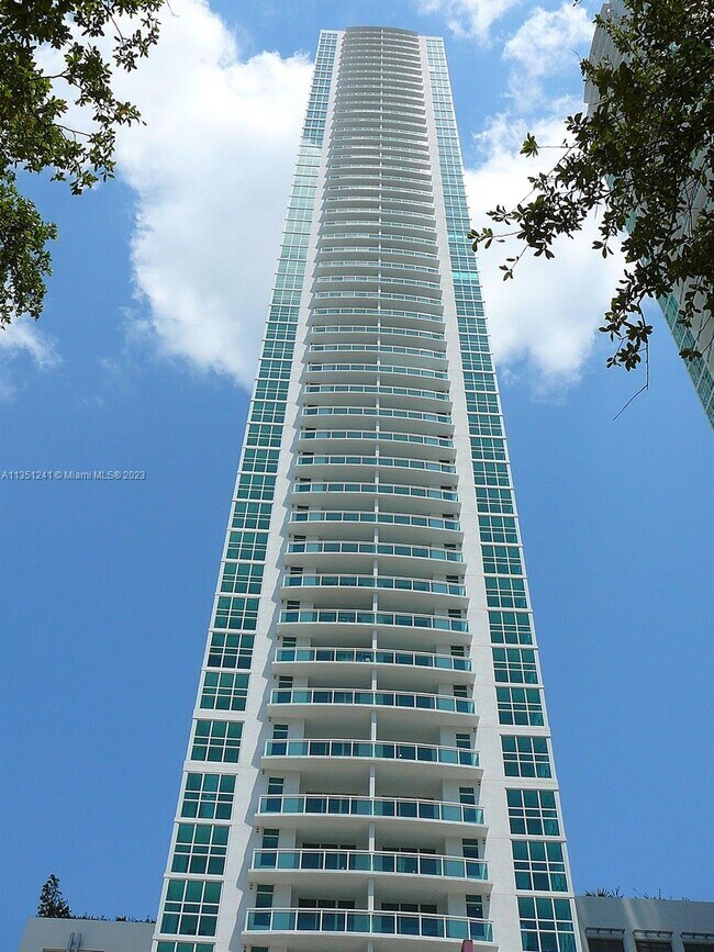 Foto del edificio - 951 Brickell Ave