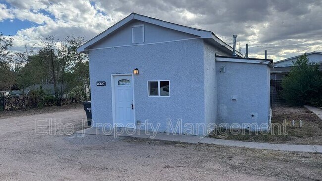 Building Photo - 1611 San Juan St