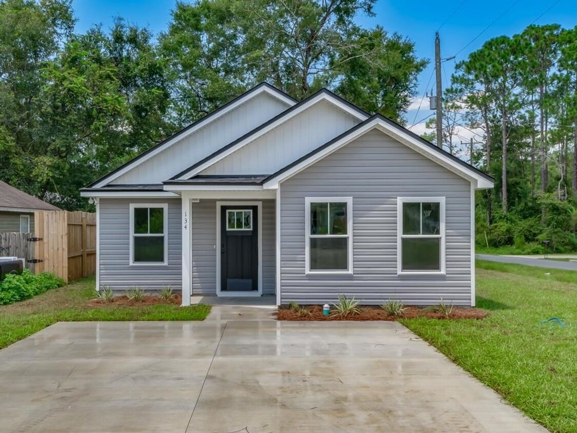 Primary Photo - New 3 Bedroom, 2 Bathroom Home Available Now!