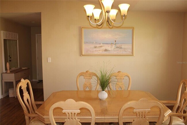 Foto del edificio - 3115 Live Oak Ln